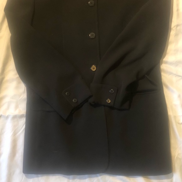 Blazer - Picture 2 of 3